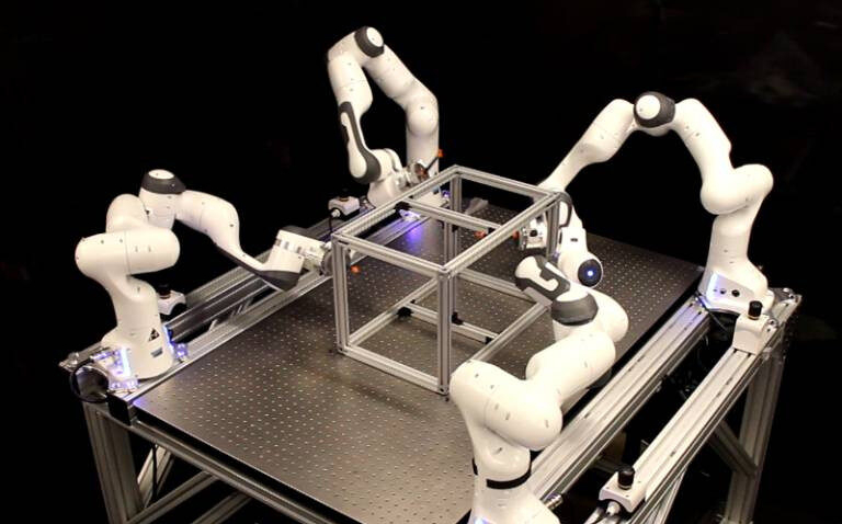 RoboBallet Turns Code Into Choreography